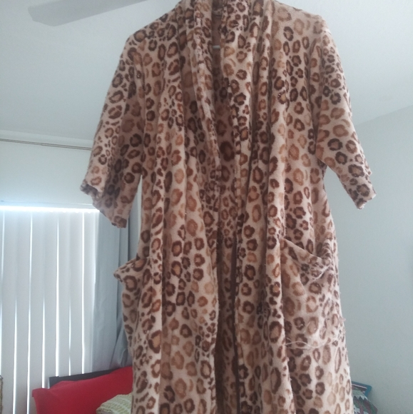 Bathrub - Picture 1 of 1